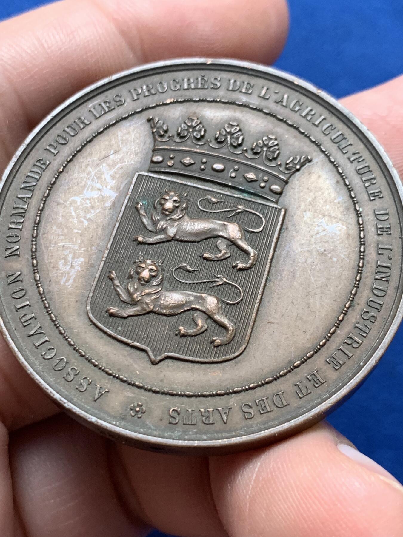 《竞宝斋》第440场 周日，周一，周二 3场连拍 （全场包邮）