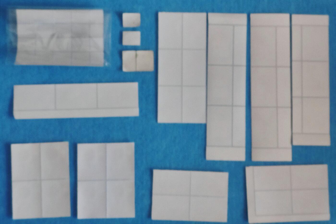 11月18日 🌏全球币章 多品：品相不太好的邮票一堆（第一图）中国邮票未使用 外国邮票已盖销（其中3枚中国单独旧品相邮票是赠送）共50枚