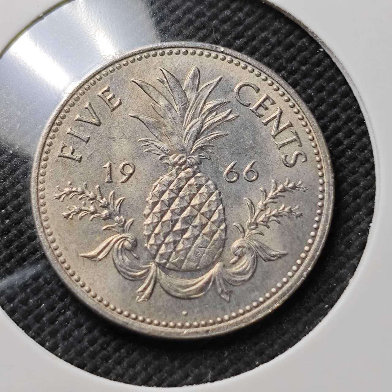 KK钱币收藏小铺  第373场  2月预留时间 周末发货  1966巴哈马5分 菠萝