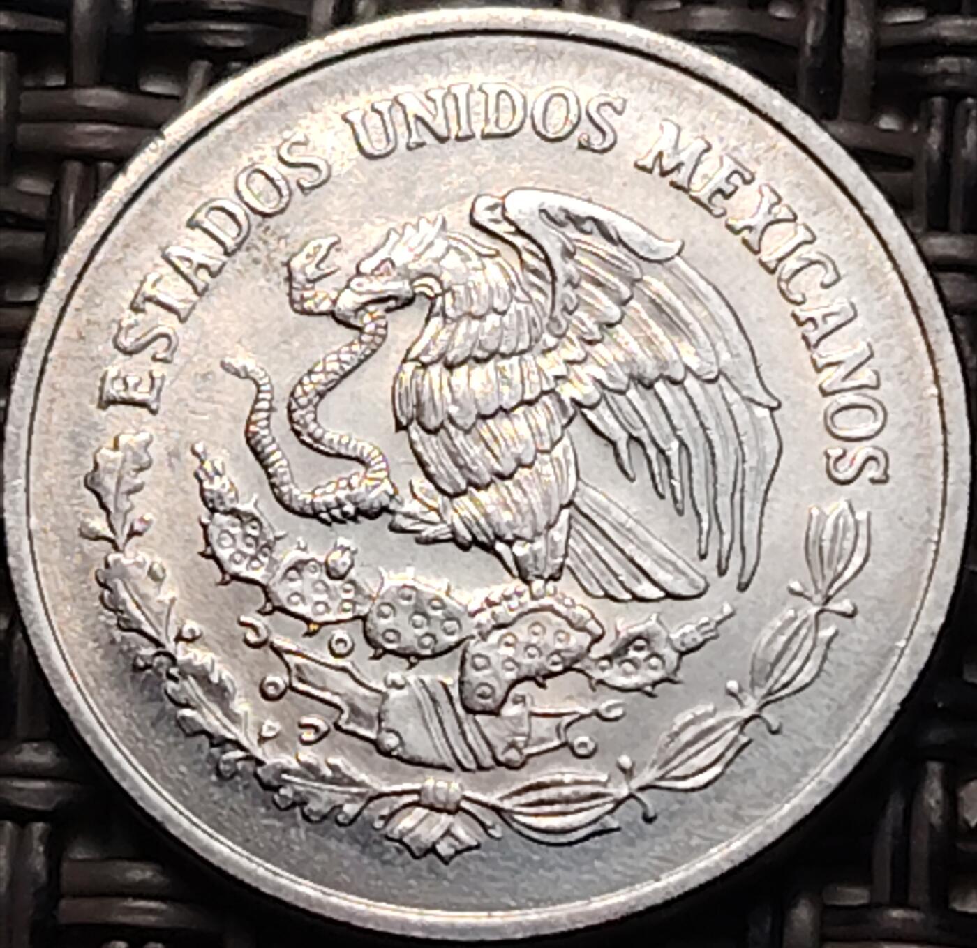 布加迪🐬～世界钱币(上海)🌾第 260 期 /  各国套币和散币 墨西哥🇲🇽 1999 年 5c