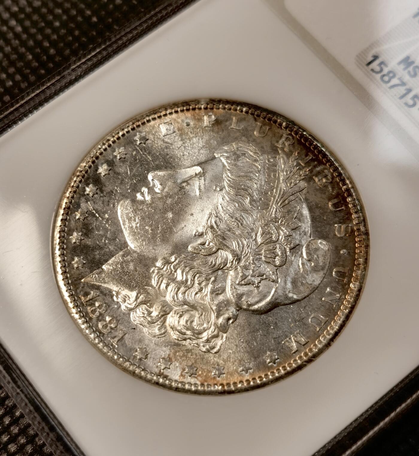 甄臻铺-世界币章拍卖（第40期）送拍享返佣金等优惠多多 NGC-MS63 美国 1881年S 摩根$1银币 NGC古董盒 潜力品种