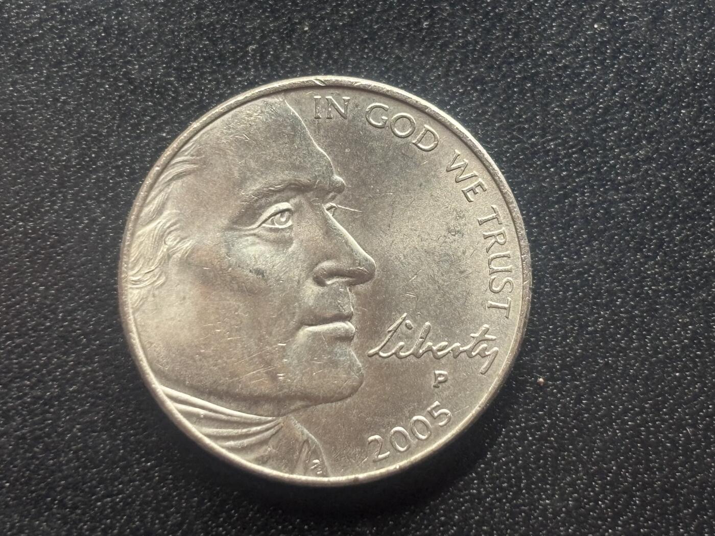 邮泉阁限时拍卖第三十六场 美洲硬币专场（硬币在国外。请付邮费6元。） 美国2005年5分纪念币E版