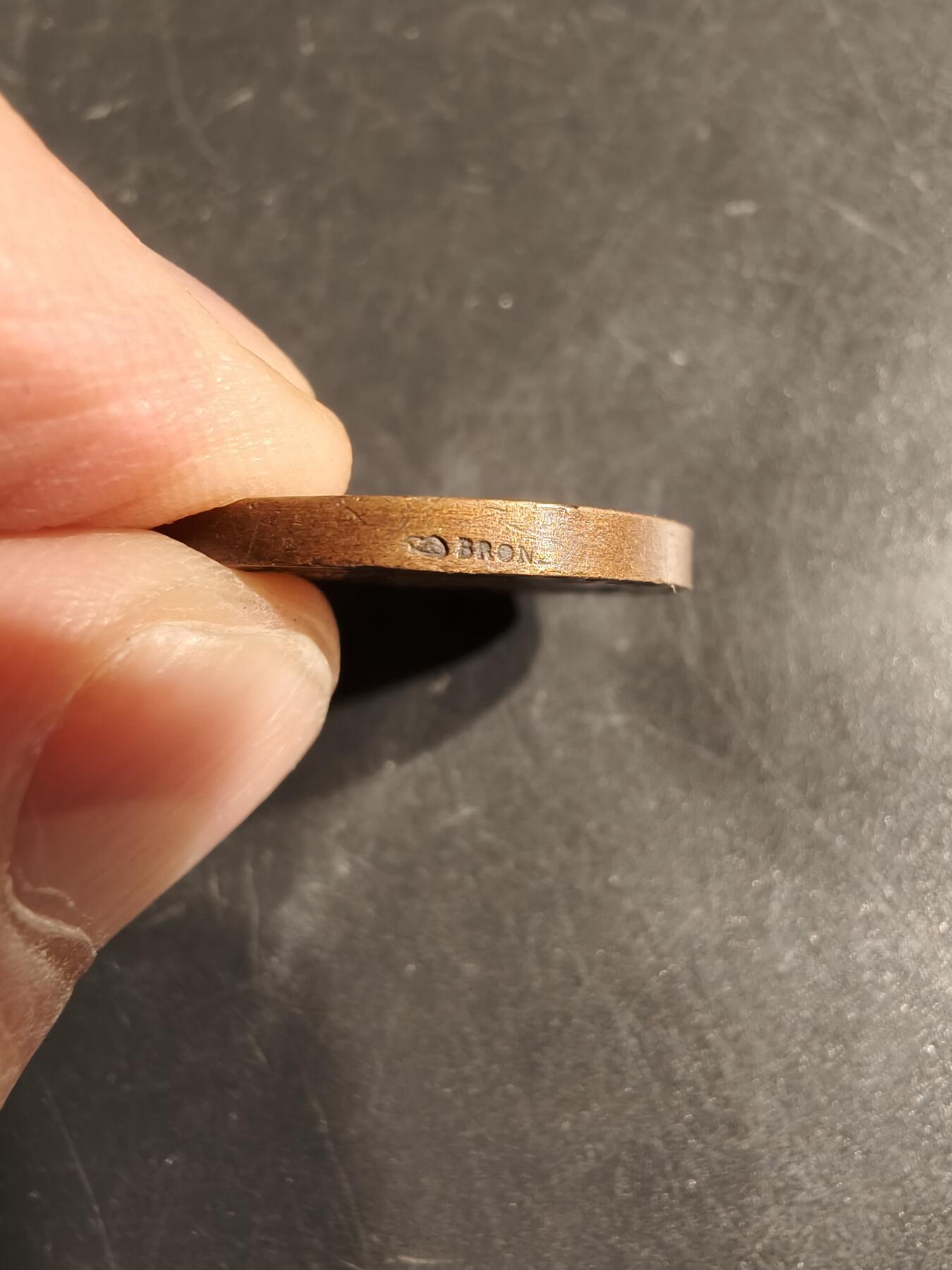 老王徽章第164期  法国“爱国者联盟”大铜章     亨利杜布瓦名作     玛丽安娜      直径23mm.     重量8.1g