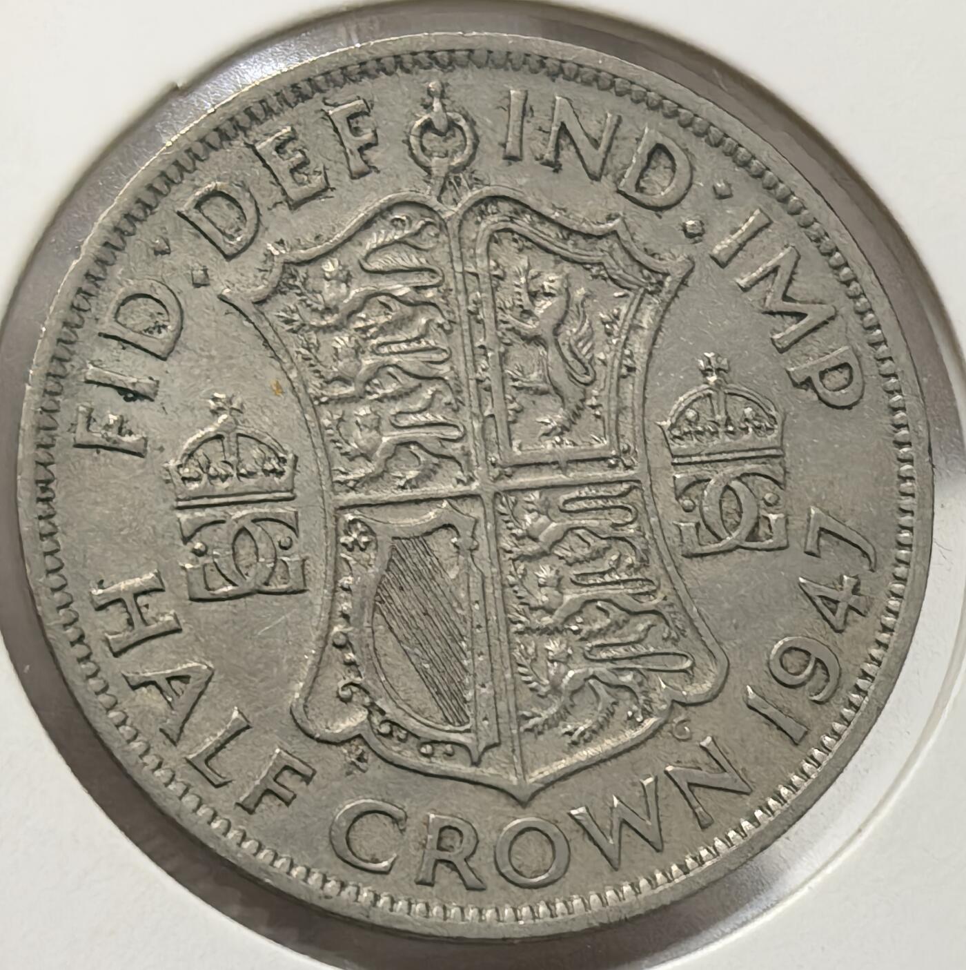 外国优质老铜币银币，周六九点倒数截拍，满百包邮，可寄存半年，喜欢朋友微信扫描二维码可直接参拍 英国1947年半克朗