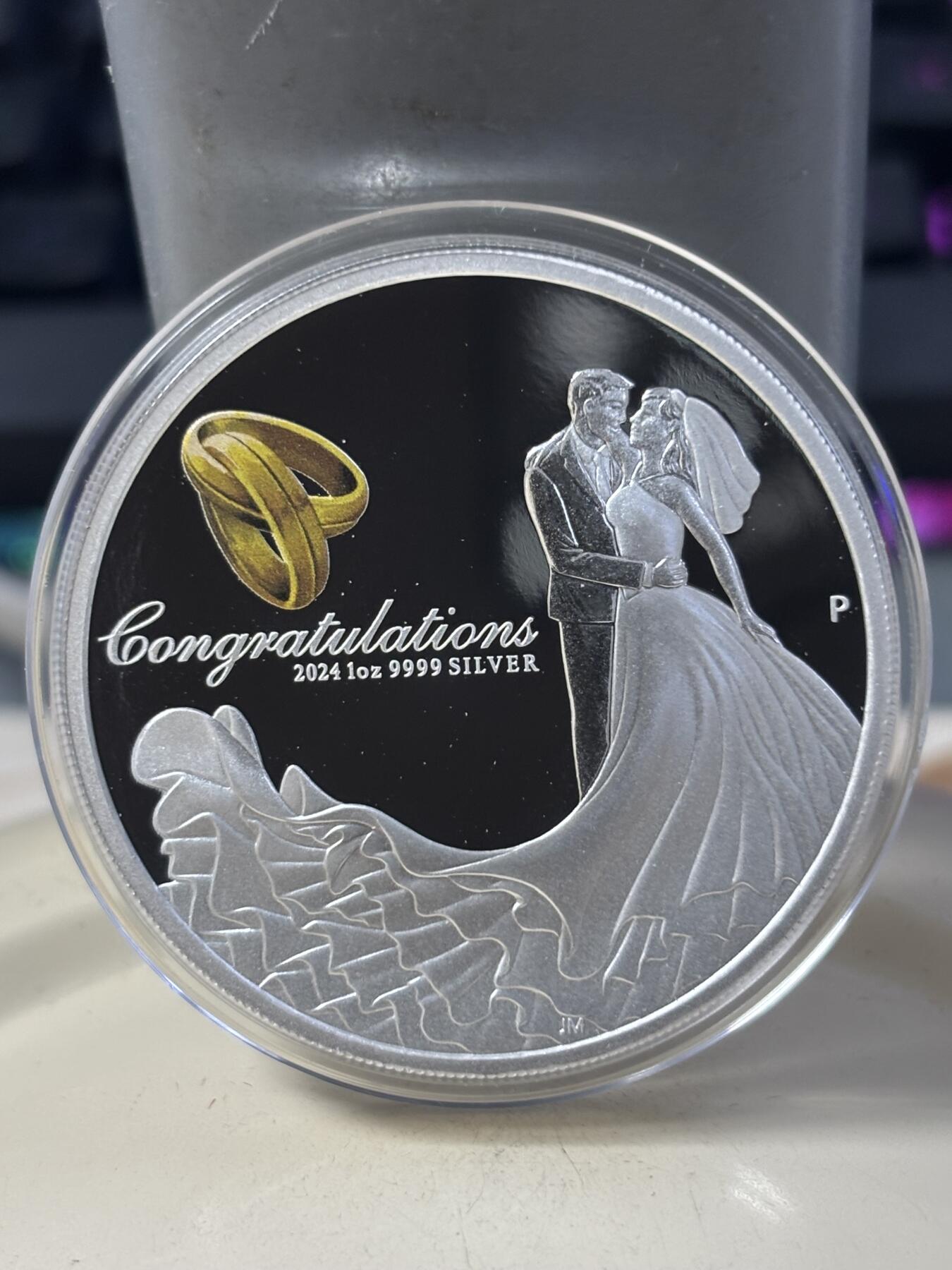 第182期拍卖 澳大利亚2024年爱情婚礼1盎司精制纪念银币，9999银