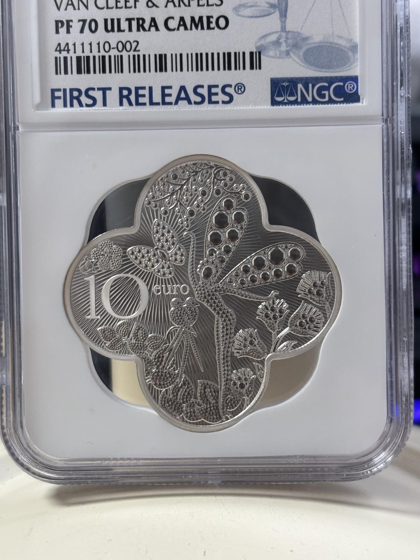 第182期拍卖 法国2016年魁宝系列梵克雅宝十字花形精制纪念银币NGC-PF70首无盒无证书，900银，22.2克，发行5000枚