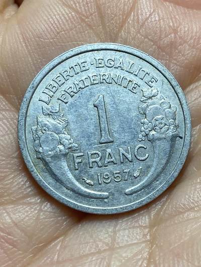 2025年第一百三十一场(总第一百五十七场）外国好品纸夹散币场(免佣金) - 法兰西第四共和国1957年1法郎