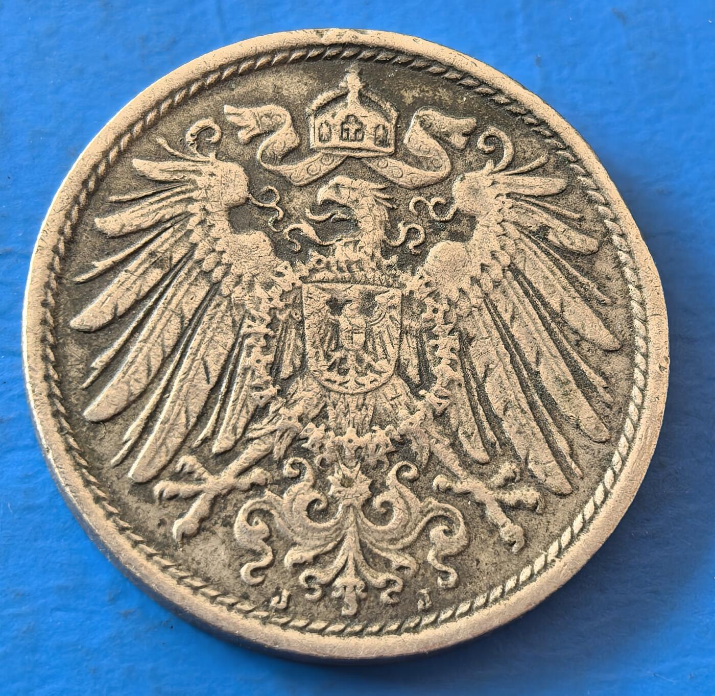 外国优质老铜币银币，周六九点倒数截拍，满百包邮，可寄存半年，喜欢朋友微信扫描二维码可直接参拍 德意志帝国1901年10分J版