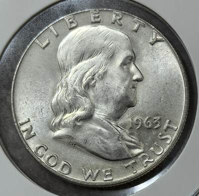 外国优质老铜币银币，周六九点倒数截拍，满百包邮，可寄存半年，喜欢朋友微信扫描二维码可直接参拍 - 好品带光美国1963年50分银币