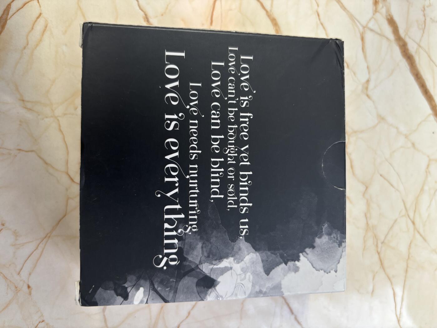 第182期拍卖 澳大利亚2016年真心相爱心形彩色精制纪念银币，999银，31.135克，发行7500枚