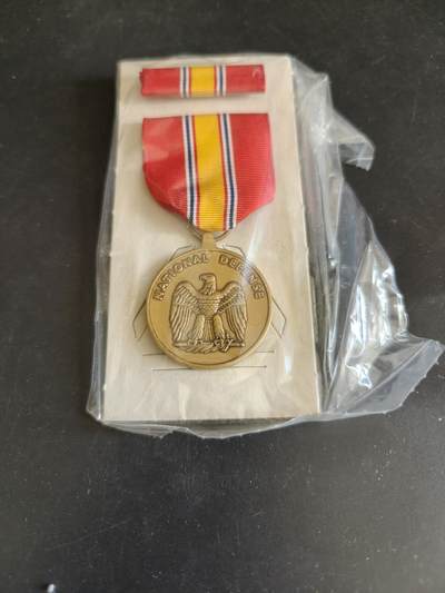 老王徽章第164期 -  美国国防服役奖章    原盒带略