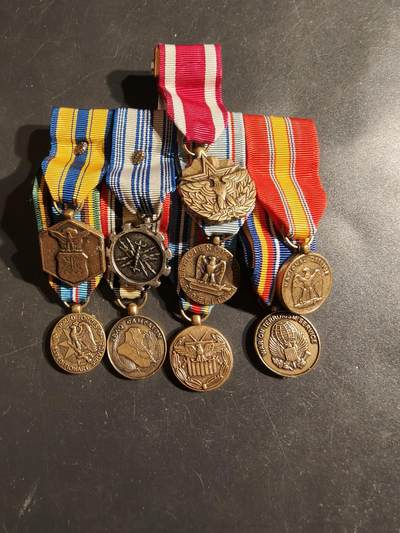 老王徽章第164期 - 美国空军伊拉克战争、反恐战争迷你联排9R 