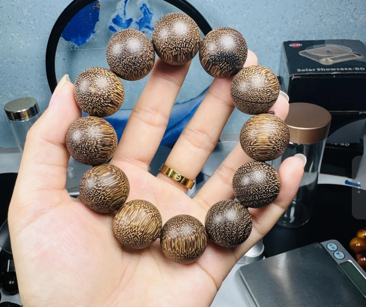 江南站杂项场 檀香木手串2.0