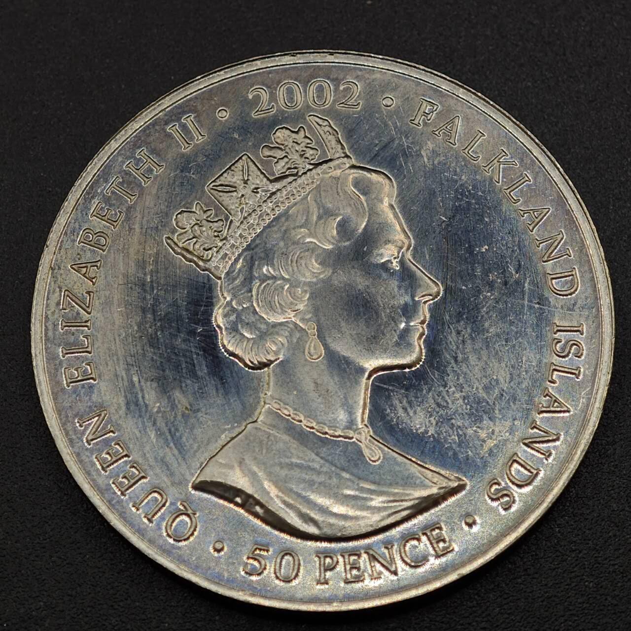 【淘币小摊】实时拍第八百零一拍   散币场   满百包邮可预留二周 每周一统一发货   福克兰群岛2002年女王登基金禧50便士纪念币