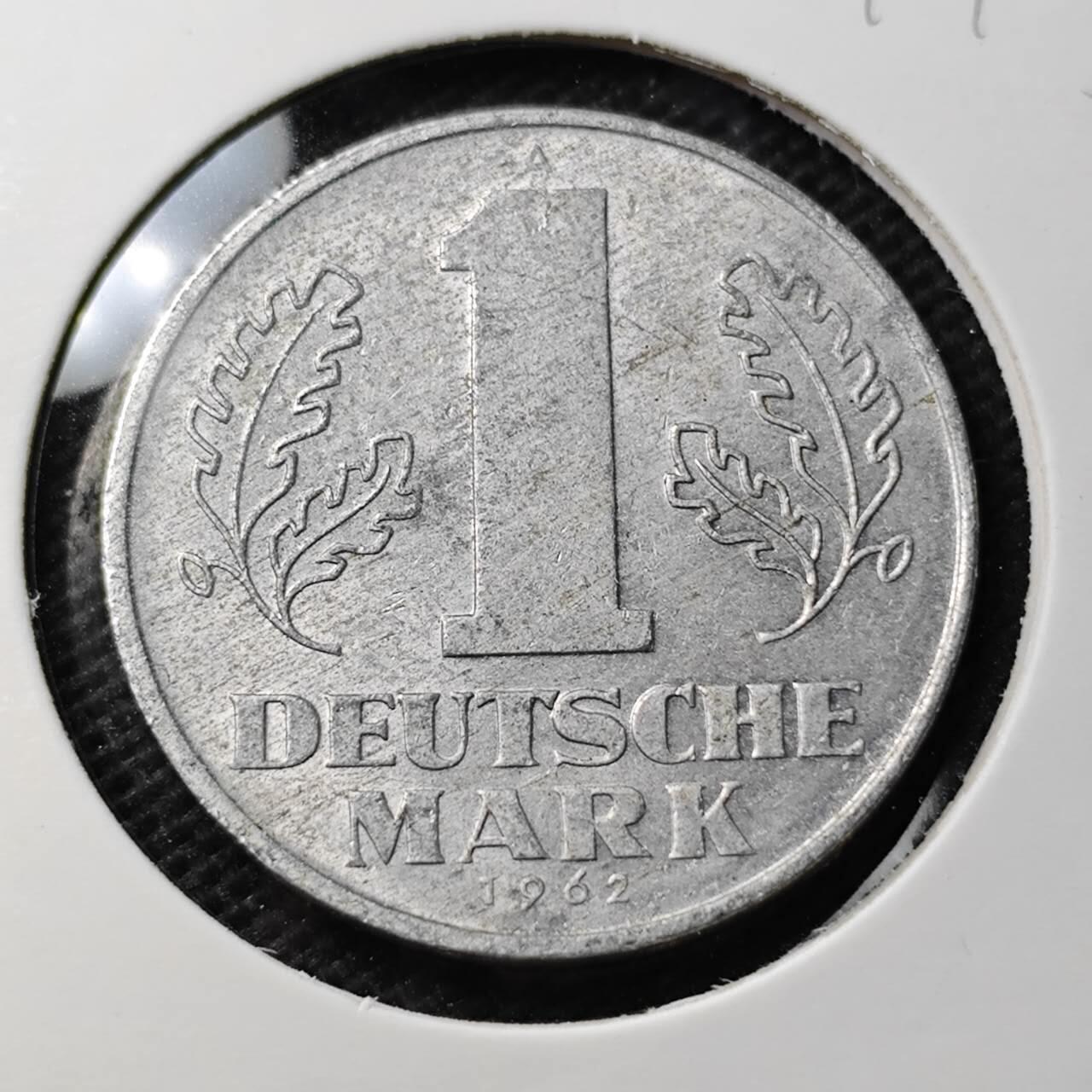 KK钱币收藏小铺  第374场  2月预留时间 周末发货  东德1马克