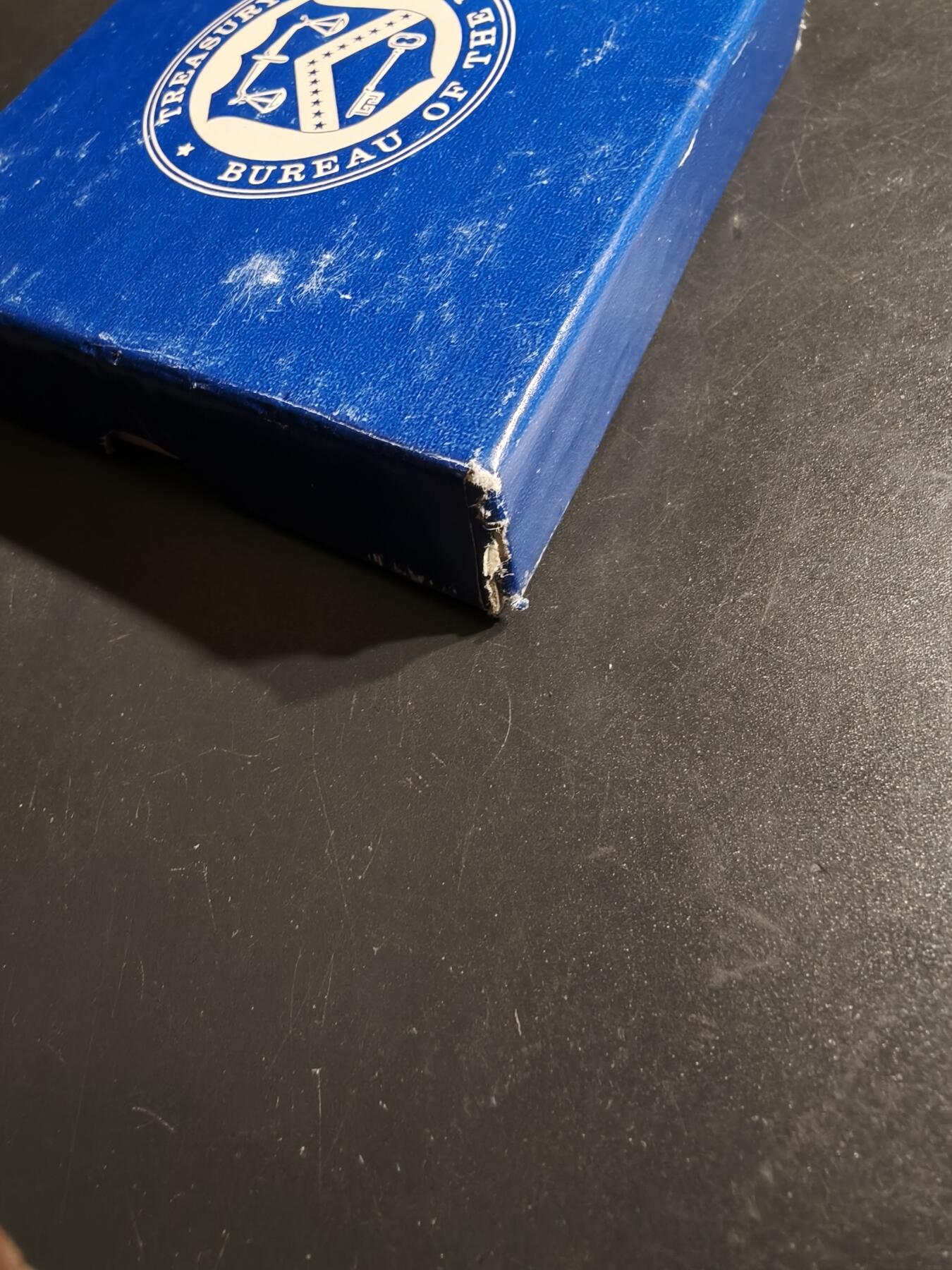 老王徽章第164期  美国铸币局尤利西斯·S·格兰特总统大铜章     原盒带证书     直径76mm.    重量210.7g.      格兰特为南北战争时期北方联邦军队统帅，于1869-1873任美国总统