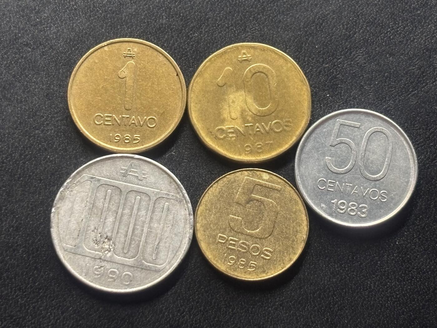 邮泉阁限时拍卖第三十六场 美洲硬币专场（硬币在国外。请付邮费6元。） 阿根廷1980年代5枚