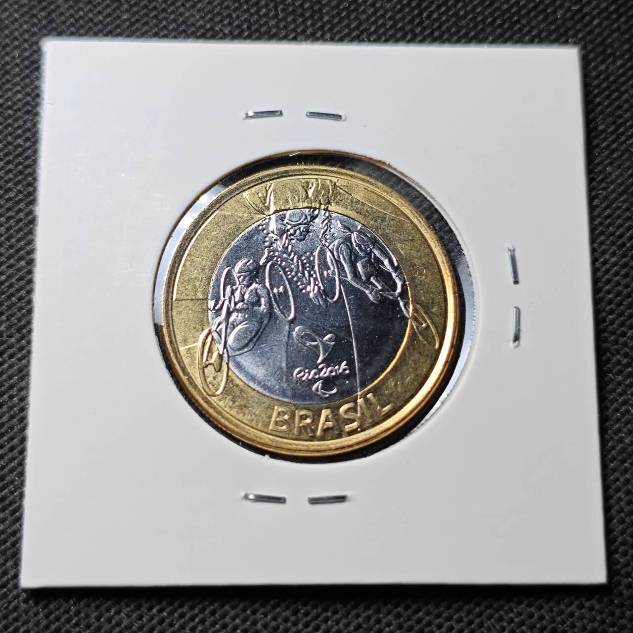 KK钱币收藏小铺  第374场  2月预留时间 周末发货  巴西1瑞尔双色币纪念币