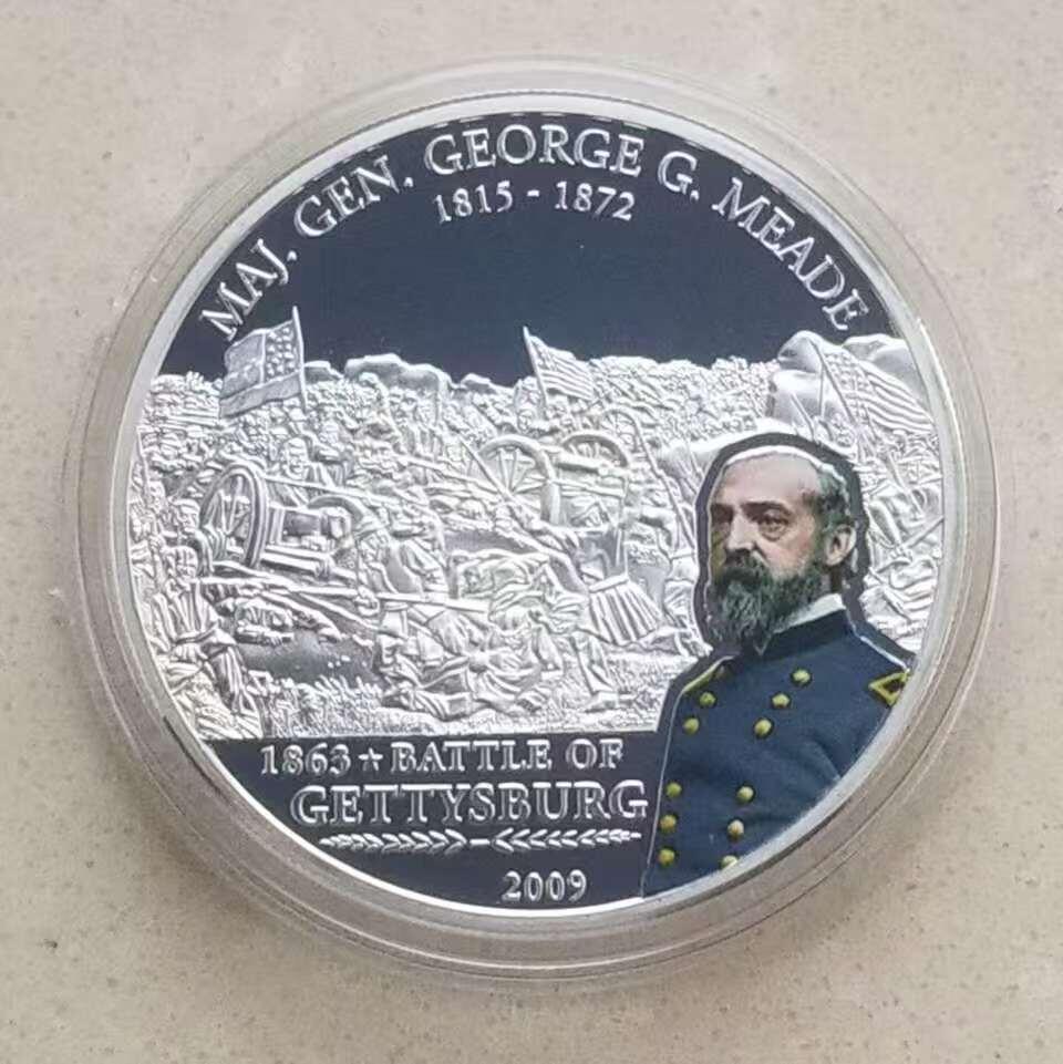 ❤️【币观天下】❤️ 第331期钱币拍卖- 2025.11.21周五晚上6点半场-长期征集拍品 库克2009年米德将军在葛底斯堡战役彩色银币面值5元，25克彩色银币，发行1000枚,有证书。葛底斯堡战役为美国内战期间，在1863年六七月间所发生的一连串战斗之总称。南方的罗伯特·李将军所部北弗吉尼亚军团于钱瑟勒斯维尔之役获胜后，北上进攻弗吉尼亚、马里兰、以及宾夕法尼亚， 被乔治·米德所领联邦军败于葛底斯堡。