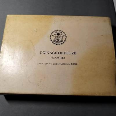 长老汇蛇年精选第七十六场拍卖 1974伯利兹8枚精制套币，盒证全，美国富兰克林造币厂，日本专供版