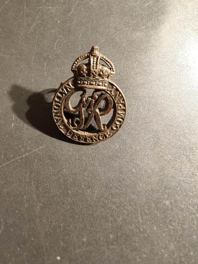老王徽章第164期 -  英国国民国防连领章     爱德华八世版