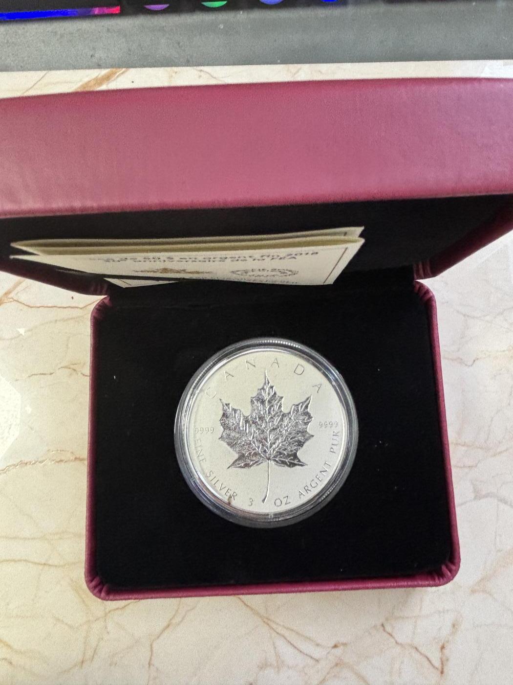第182期拍卖 加拿大2018年枫叶发行30周年3盎司精制纪念银币，3盎司，9999银，