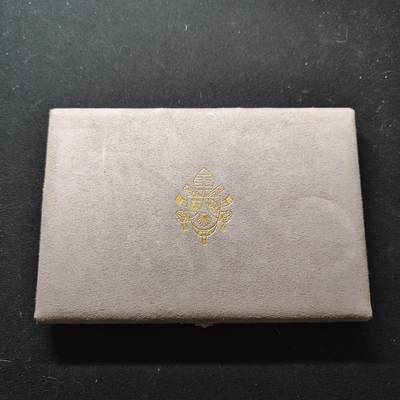 【全场包邮】纯粹捡漏拍479场（免费代拍第16场） - 梵蒂冈2006年欧元官方精制套币-盒证全-含45克圣马太磨砂仿古超大纪念银章