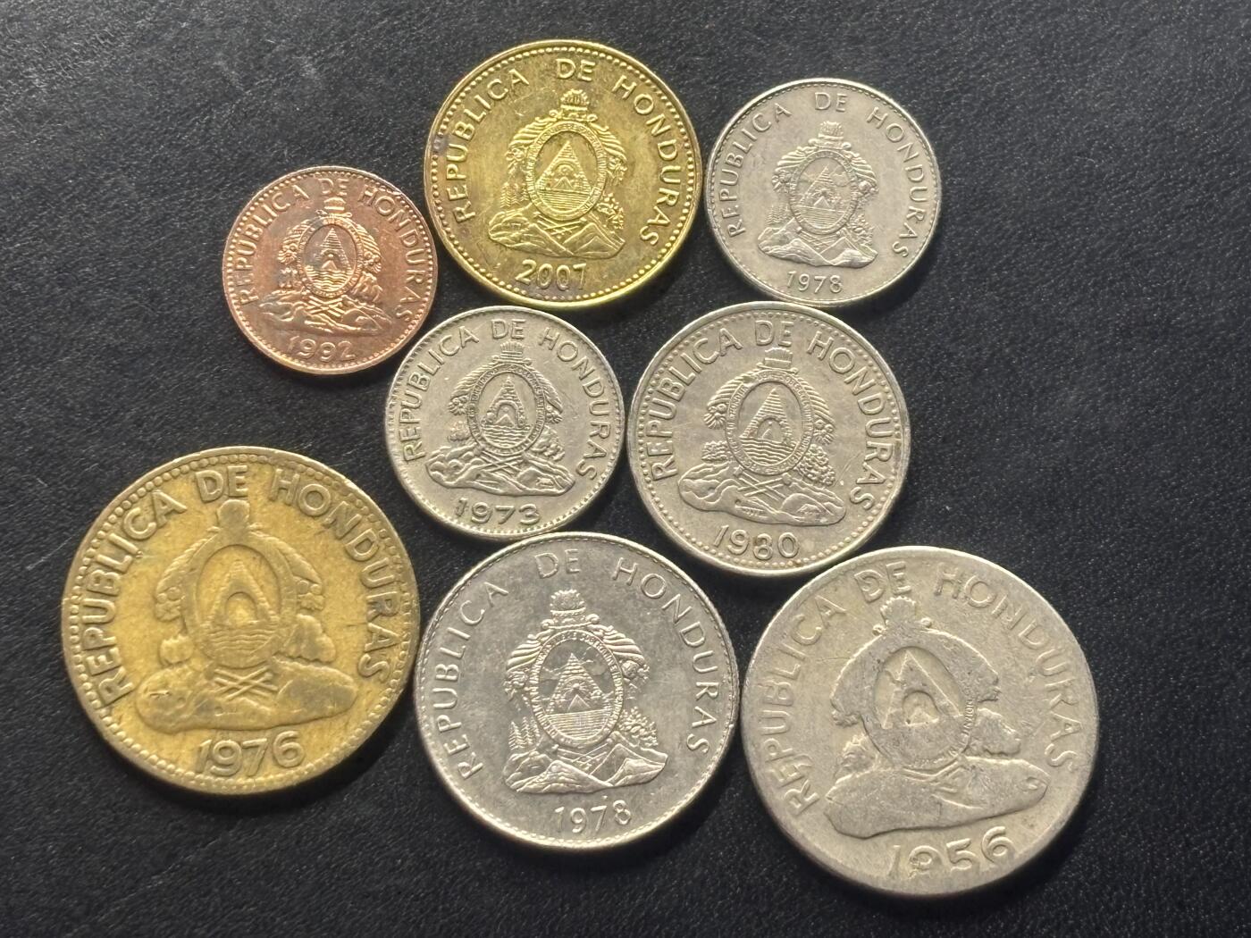 邮泉阁限时拍卖第三十六场 美洲硬币专场（硬币在国外。请付邮费6元。）