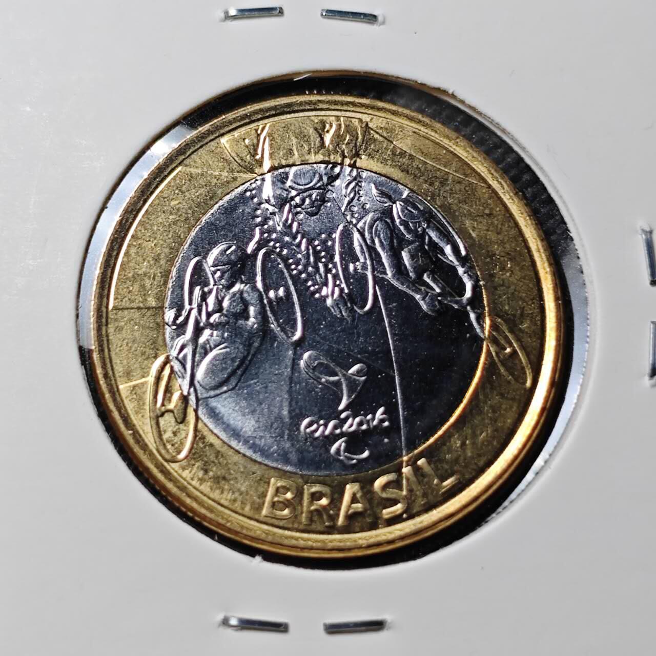 KK钱币收藏小铺  第374场  2月预留时间 周末发货  巴西1瑞尔双色币纪念币