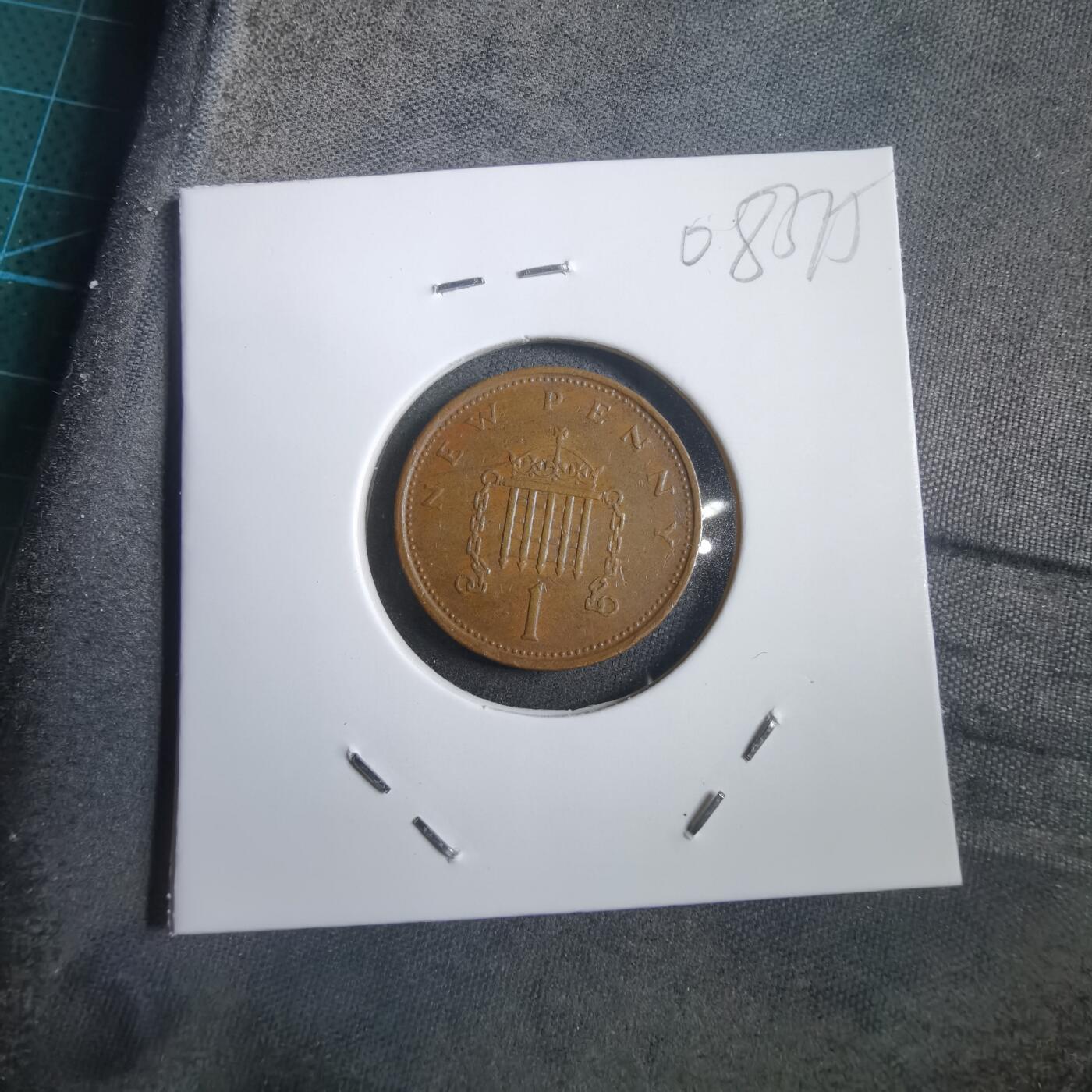 沼泽如烟--第908场 英国1976年1便士