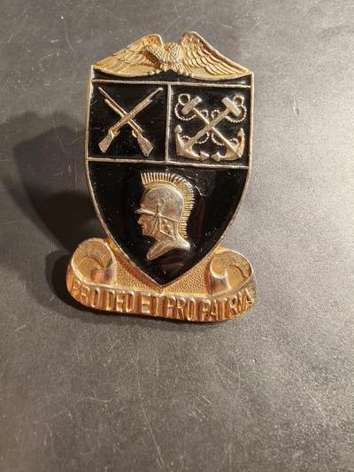 老王徽章第164期 - 美国史考特军事学院大檐帽帽徽 