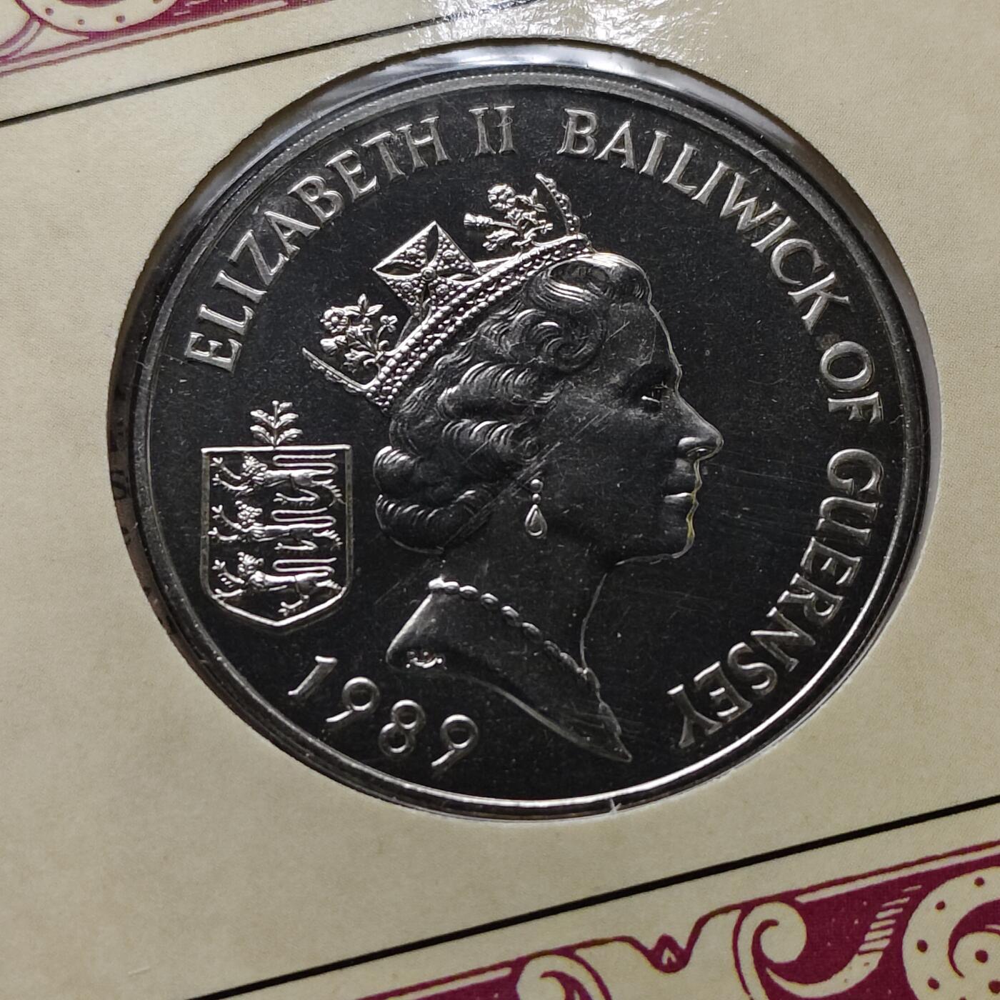 【全场包邮】纯粹捡漏拍479场（免费代拍第16场） 根西1989年2镑亨利一世官方封装纪念币-量10000