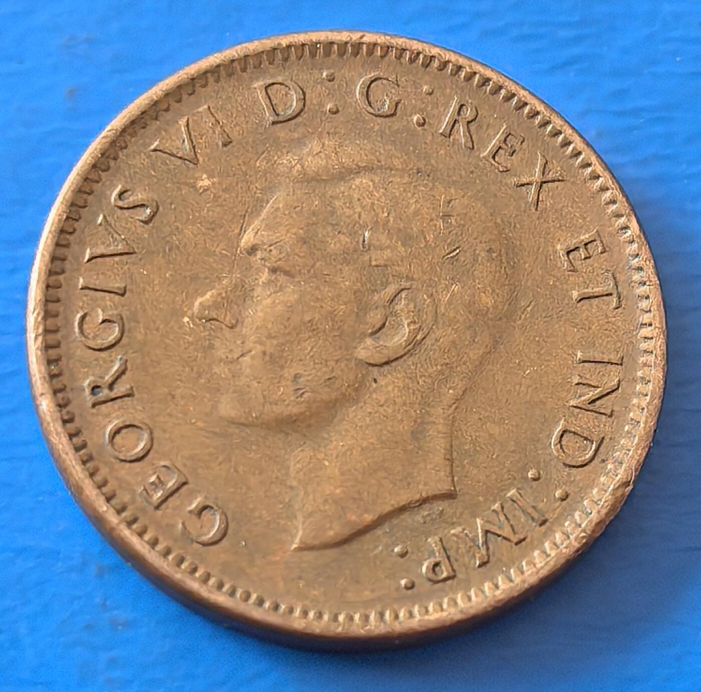 外国优质老铜币银币，周六九点倒数截拍，满百包邮，可寄存半年，喜欢朋友微信扫描二维码可直接参拍 加拿大1941年双枫叶壹分