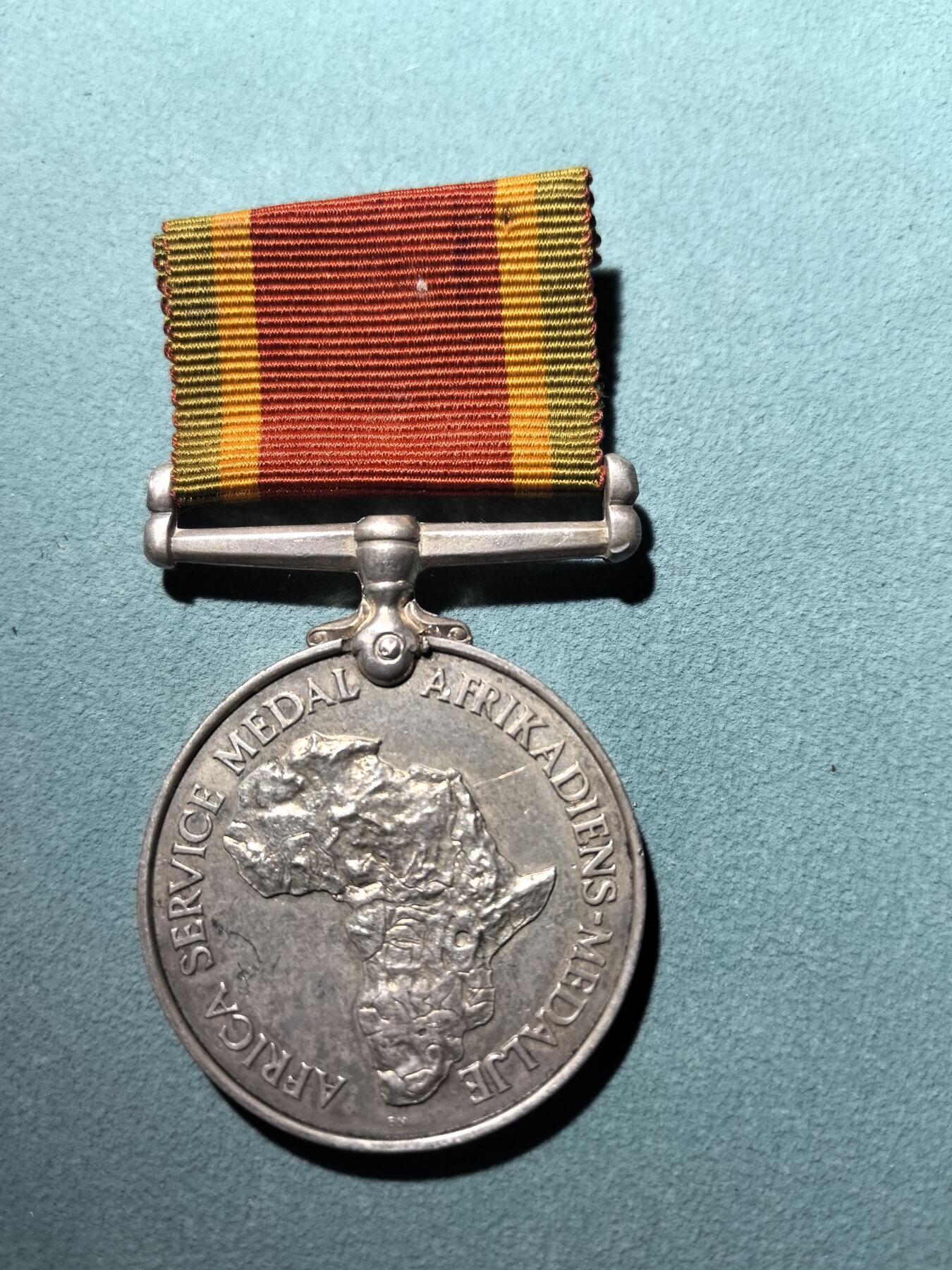 盛世勋华——号角文化勋章邮票专场拍卖第288期 英国二战非洲服役奖章 南非版 带边铭 银制