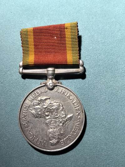 盛世勋华——号角文化勋章邮票专场拍卖第288期 - 英国二战非洲服役奖章 南非版 带边铭 银制