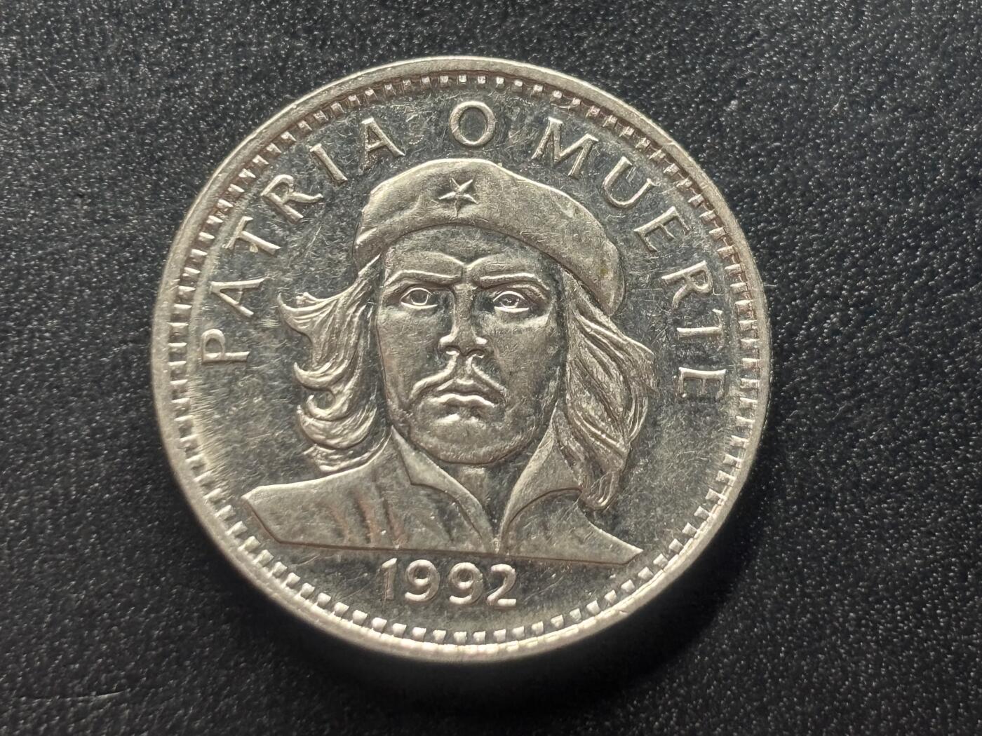 邮泉阁限时拍卖第三十六场 美洲硬币专场（硬币在国外。请付邮费6元。） 古巴1992年3比索