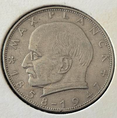 外国优质老铜币银币，周六九点倒数截拍，满百包邮，可寄存半年，喜欢朋友微信扫描二维码可直接参拍 - 欧洲老藏家纸夹-特年德国1958年普朗克2马克