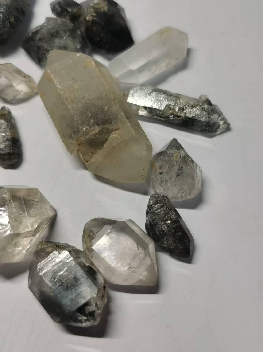 七河·世界钱币杂件水晶矿标小拍（总第28期）