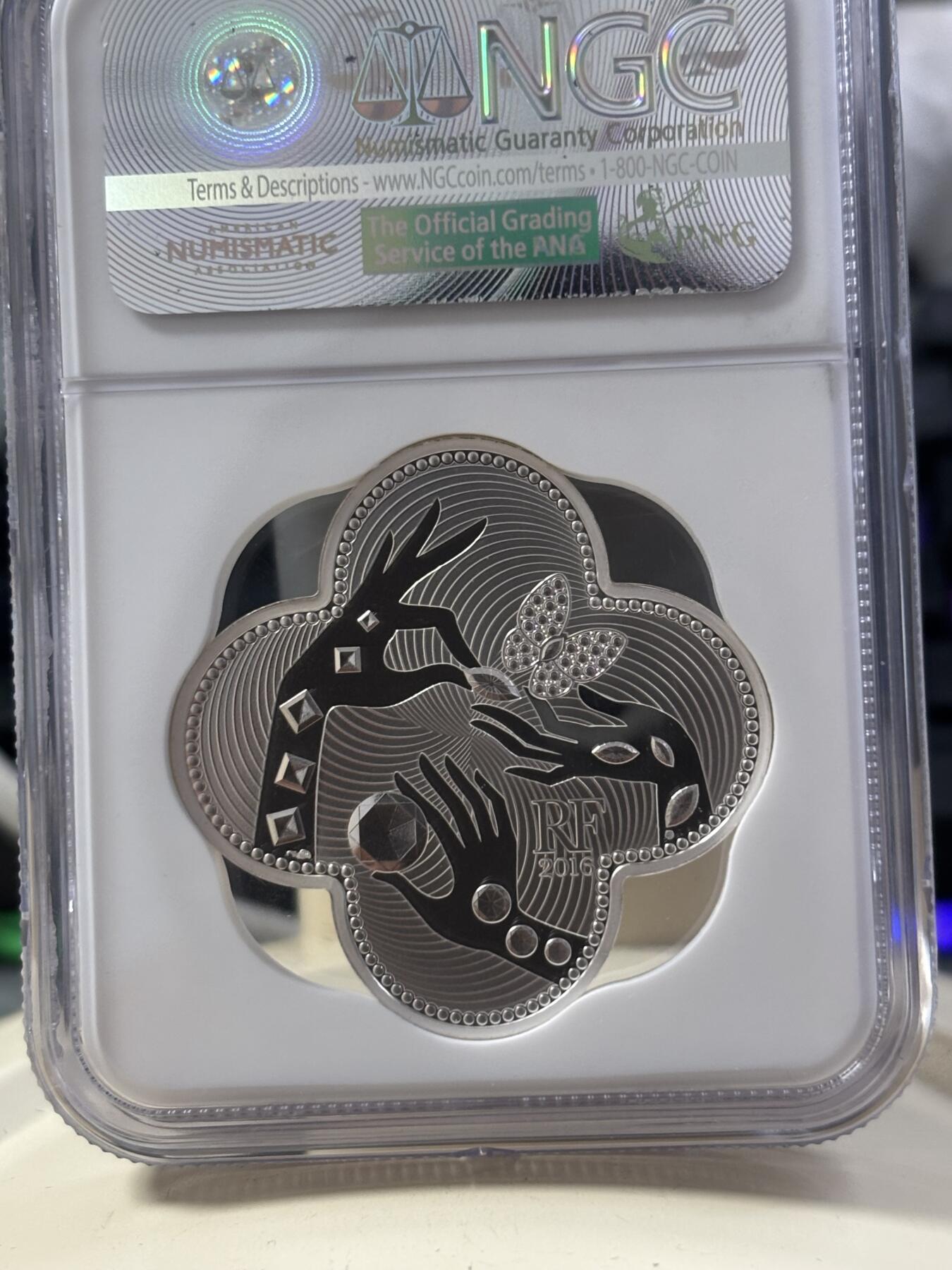 第182期拍卖 法国2016年魁宝系列梵克雅宝十字花形精制纪念银币NGC-PF70首无盒无证书，900银，22.2克，发行5000枚