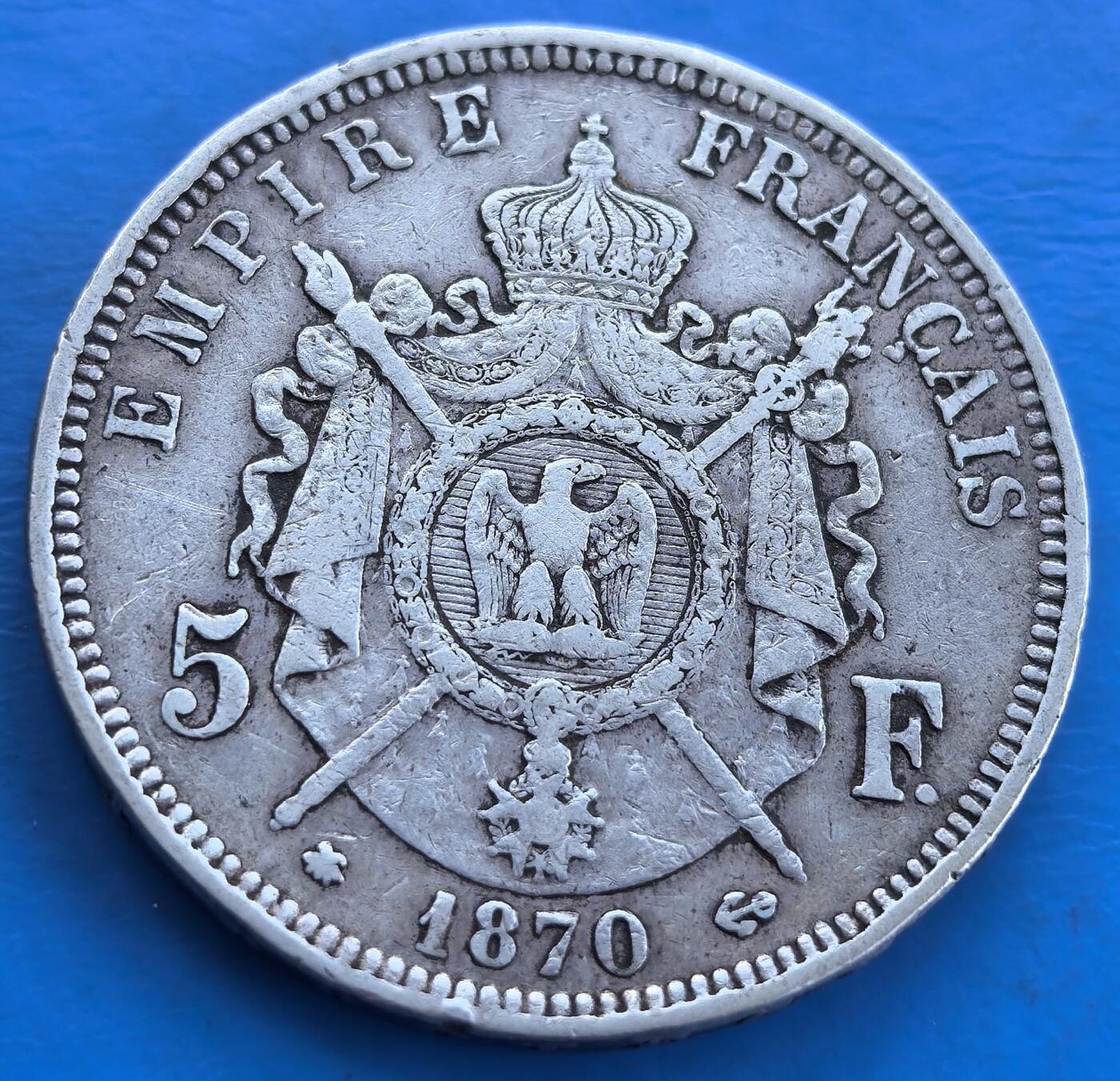 外国优质老铜币银币，周六九点倒数截拍，满百包邮，可寄存半年，喜欢朋友微信扫描二维码可直接参拍 法国拿破仑国王1870年5法郎大银币