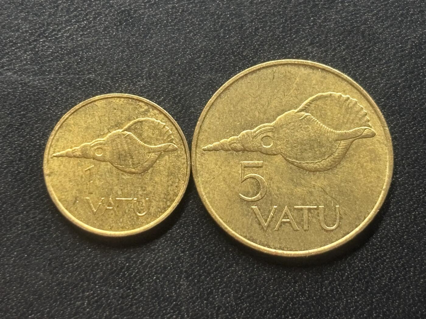 邮泉阁限时拍卖第三十六场 美洲硬币专场（硬币在国外。请付邮费6元。）