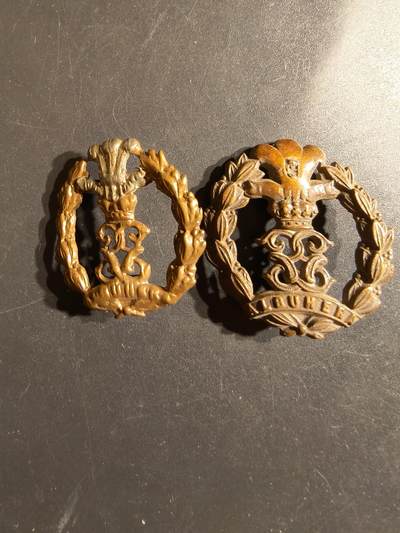 老王徽章第164期 -  英国米德尔塞克斯团领章一组    一战时期    不同版本