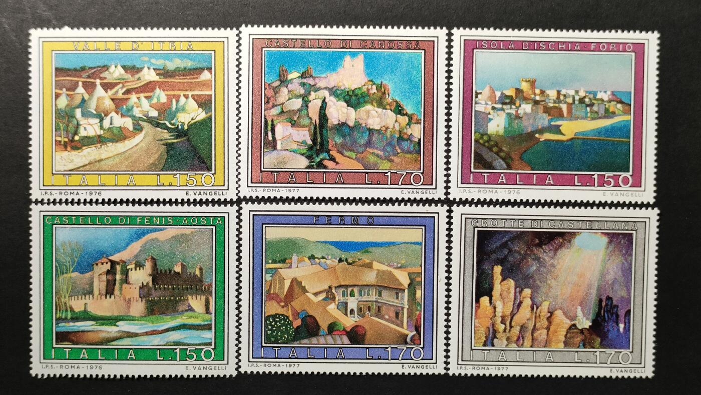 嘉禾收藏    【第384期】            无佣金、可寄存、满30元包邮 意大利邮票，1976.77年旅游风光 自然遗产邮票2套6全