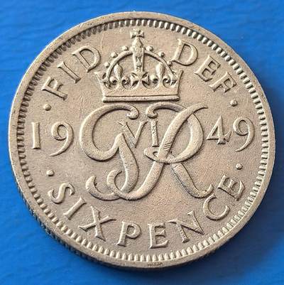 外国优质老铜币银币，周六九点倒数截拍，满百包邮，可寄存半年，喜欢朋友微信扫描二维码可直接参拍 - 英国1949年6便士