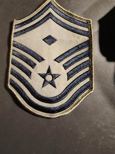 老王徽章第164期 -  美国空军一级军士长军衔臂章