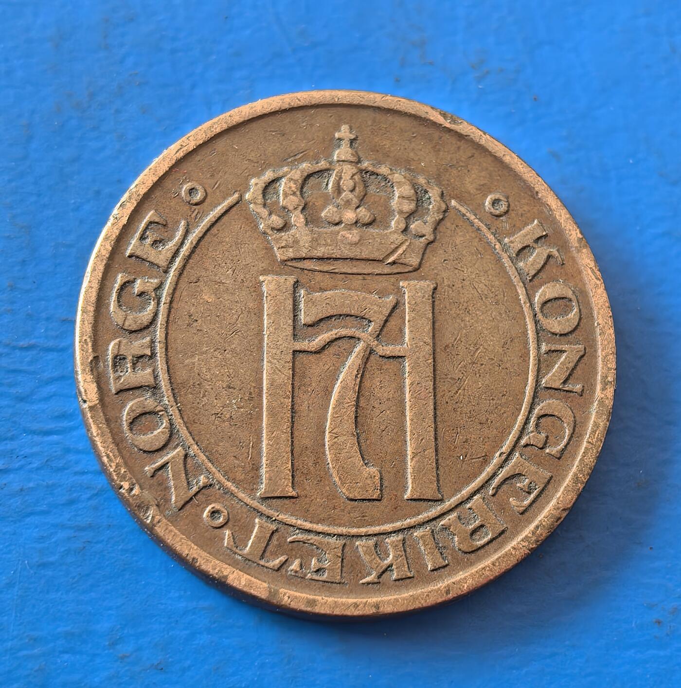 外国优质老铜币银币，周六九点倒数截拍，满百包邮，可寄存半年，喜欢朋友微信扫描二维码可直接参拍 挪威1914年2欧尔