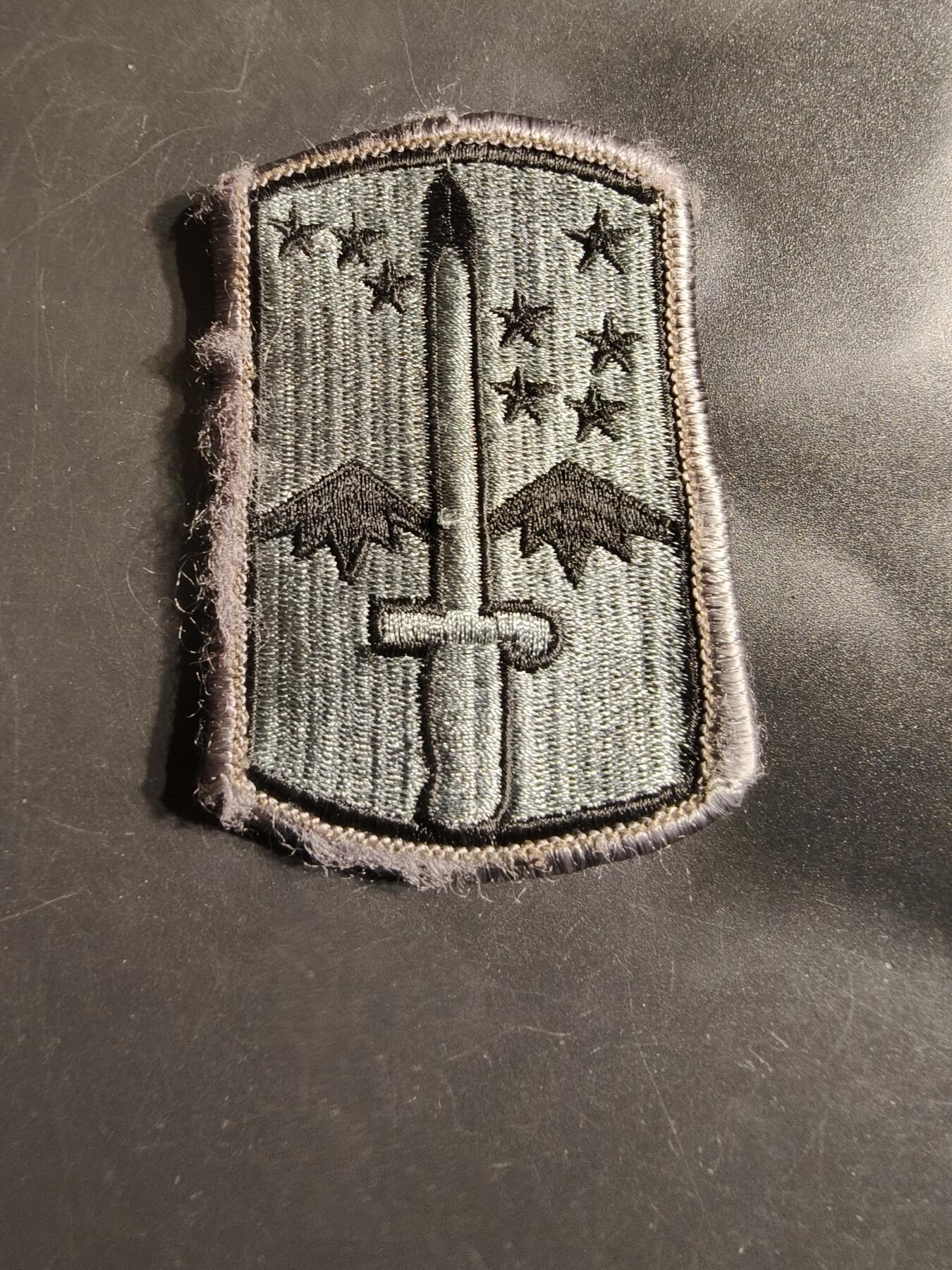 老王徽章第164期  美国陆军第172步兵旅臂章     