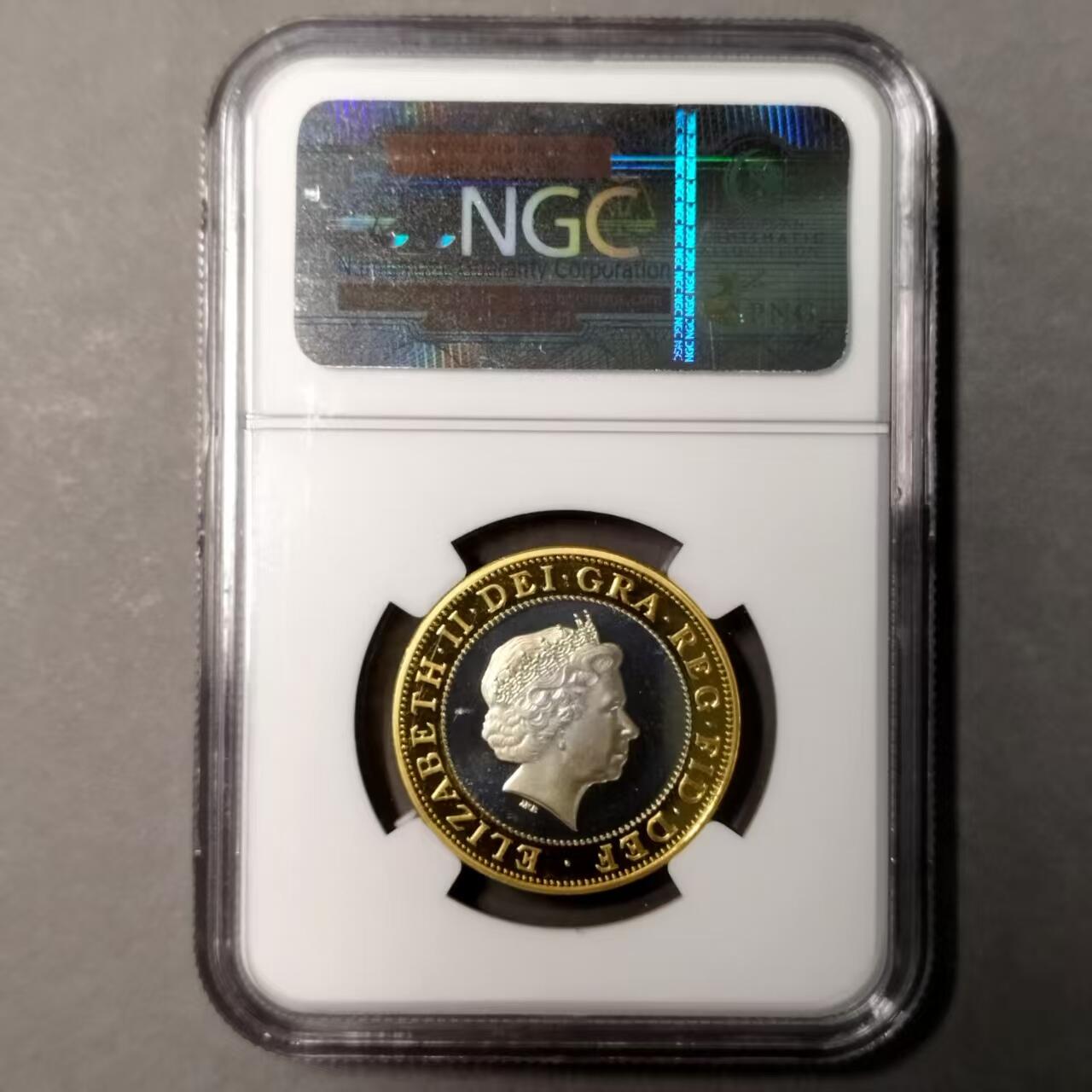 长老汇蛇年精选第七十六场拍卖 2001英国首次跨大西洋无线通讯双色精制纪念加厚银币，NGC PF68UC，季军分（并列三枚），更高分23枚（PF69有19枚，PF70有4枚），24克加厚银币