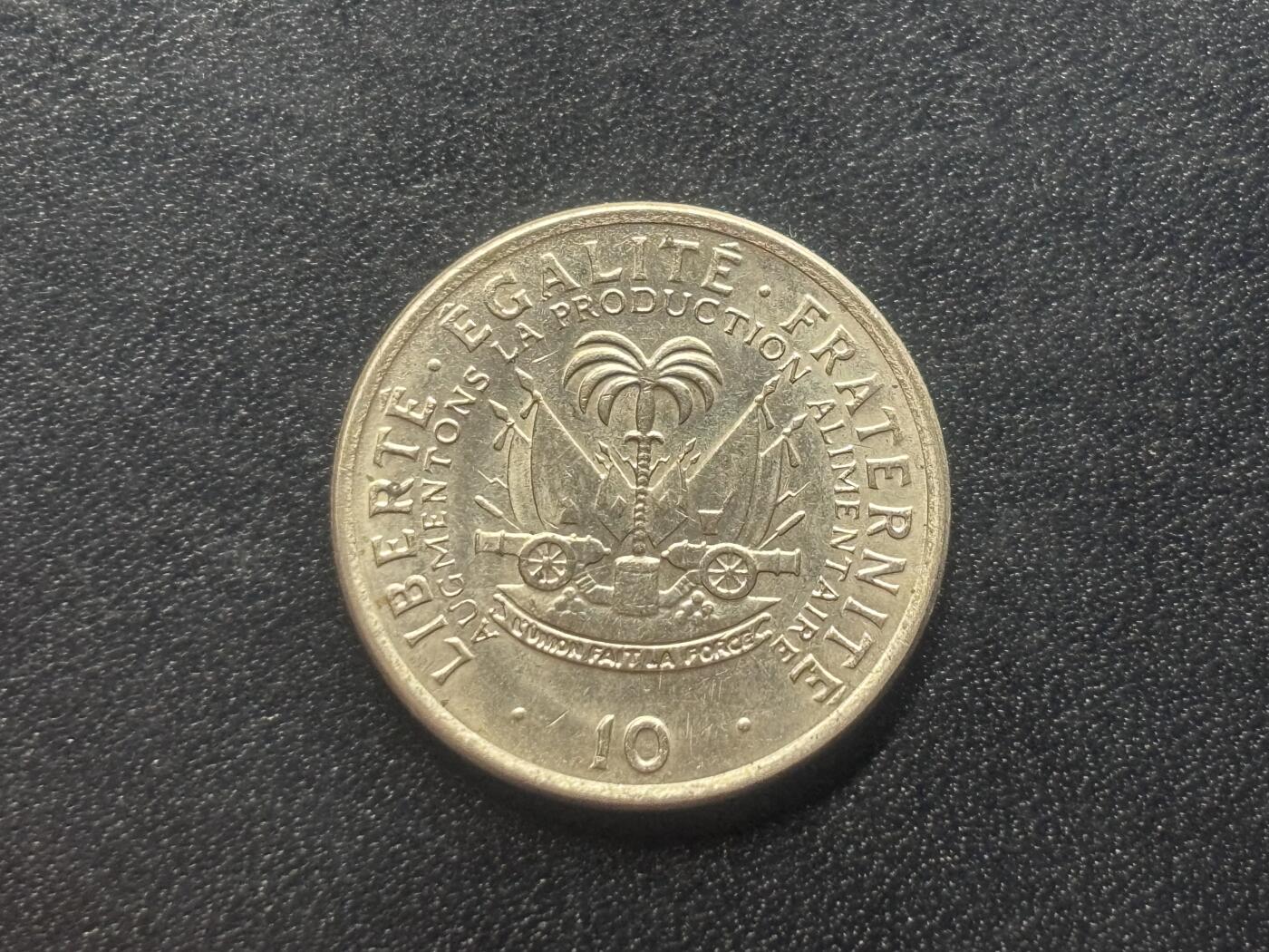 邮泉阁限时拍卖第三十六场 美洲硬币专场（硬币在国外。请付邮费6元。） 海地1975年10分