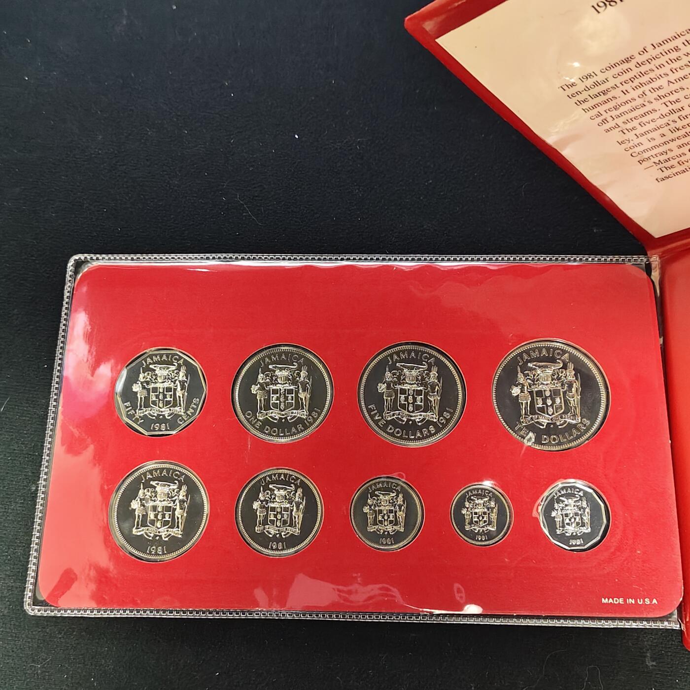 【全场包邮】纯粹捡漏拍479场（免费代拍第16场） 【罕见】牙买加1981年官方卡装套币-量482